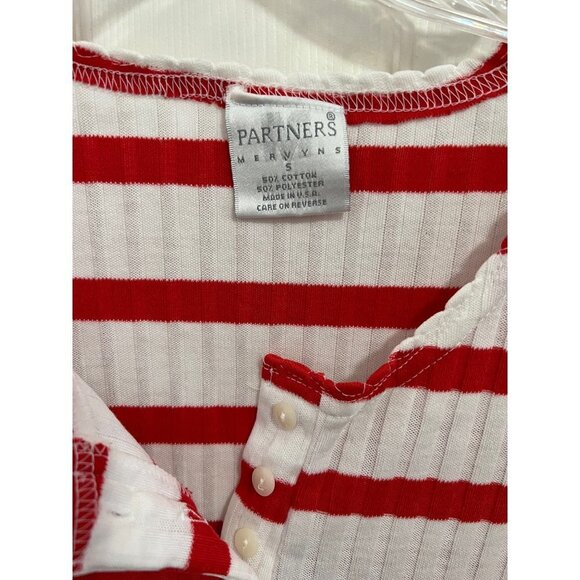 Partners by Mervyns White/ Red Striped Top Woman’s size small - Picture 3 of 5